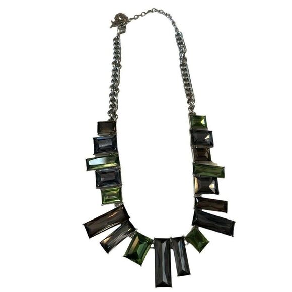 Faceted Jeweled Bib Necklace Blue Gray Green Rectangle Glass Look Stones Chain - Picture 3 of 5